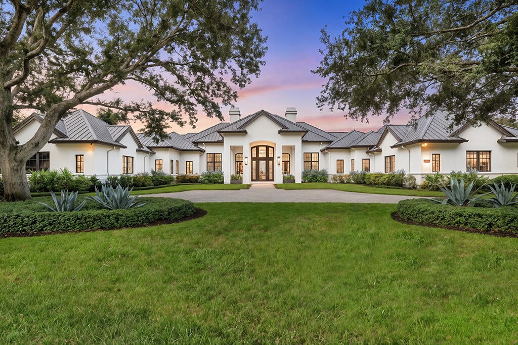 Photo of 13001 Brynwood, Palm Beach Gardens, FL 33418 (MLS # R11130872)