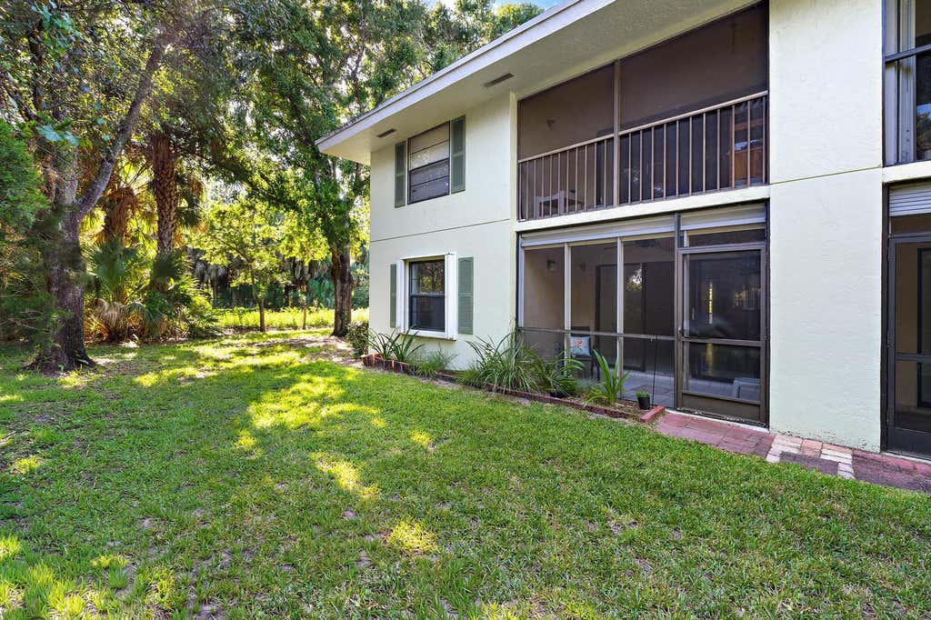 Photo of 1901 Sabal Ridge Court #D, Palm Beach Gardens, FL 33418 (MLS # B26058585)