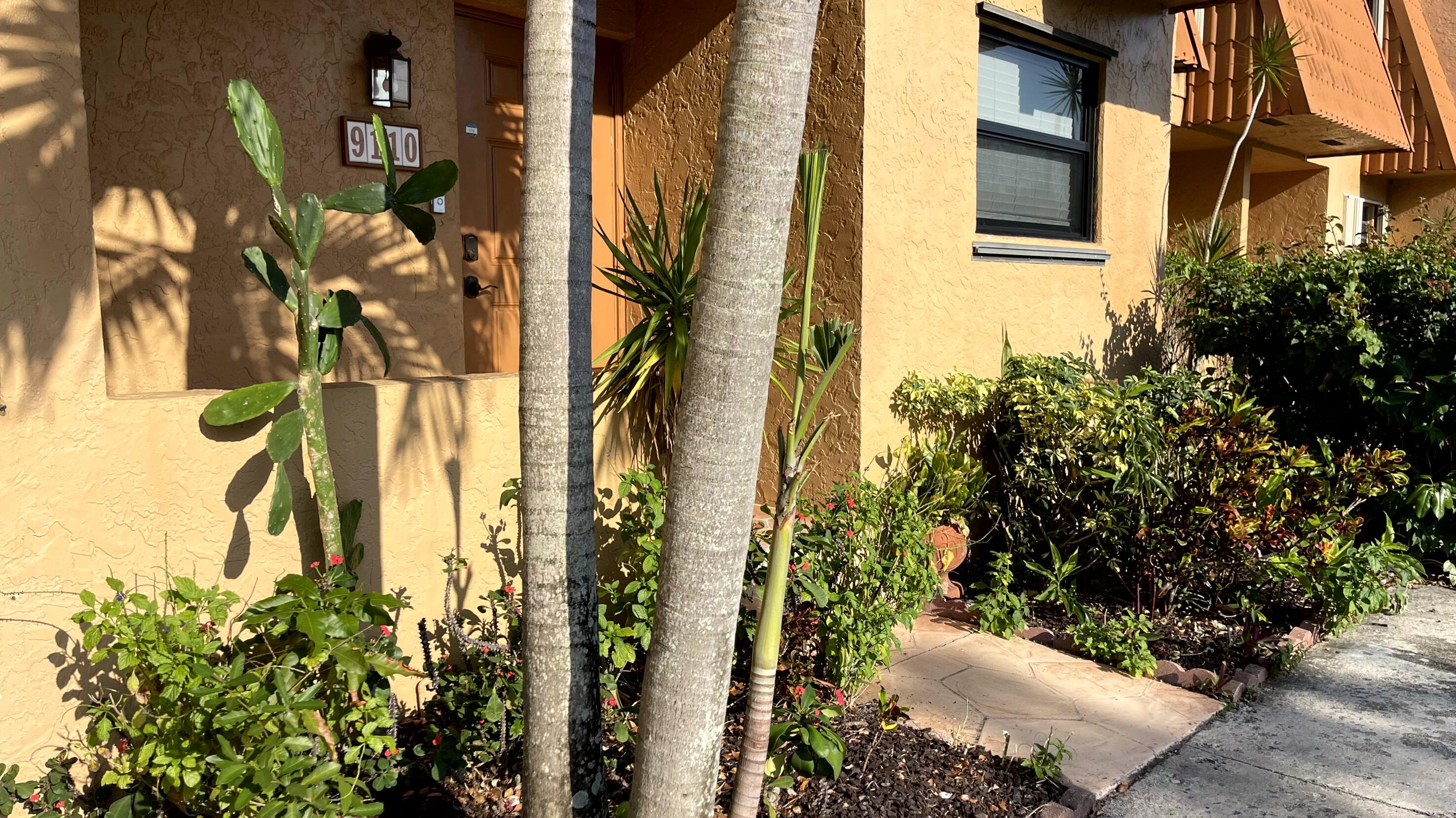 WESTVIEW CONDOMINIUM NO THREE - Residential Lease