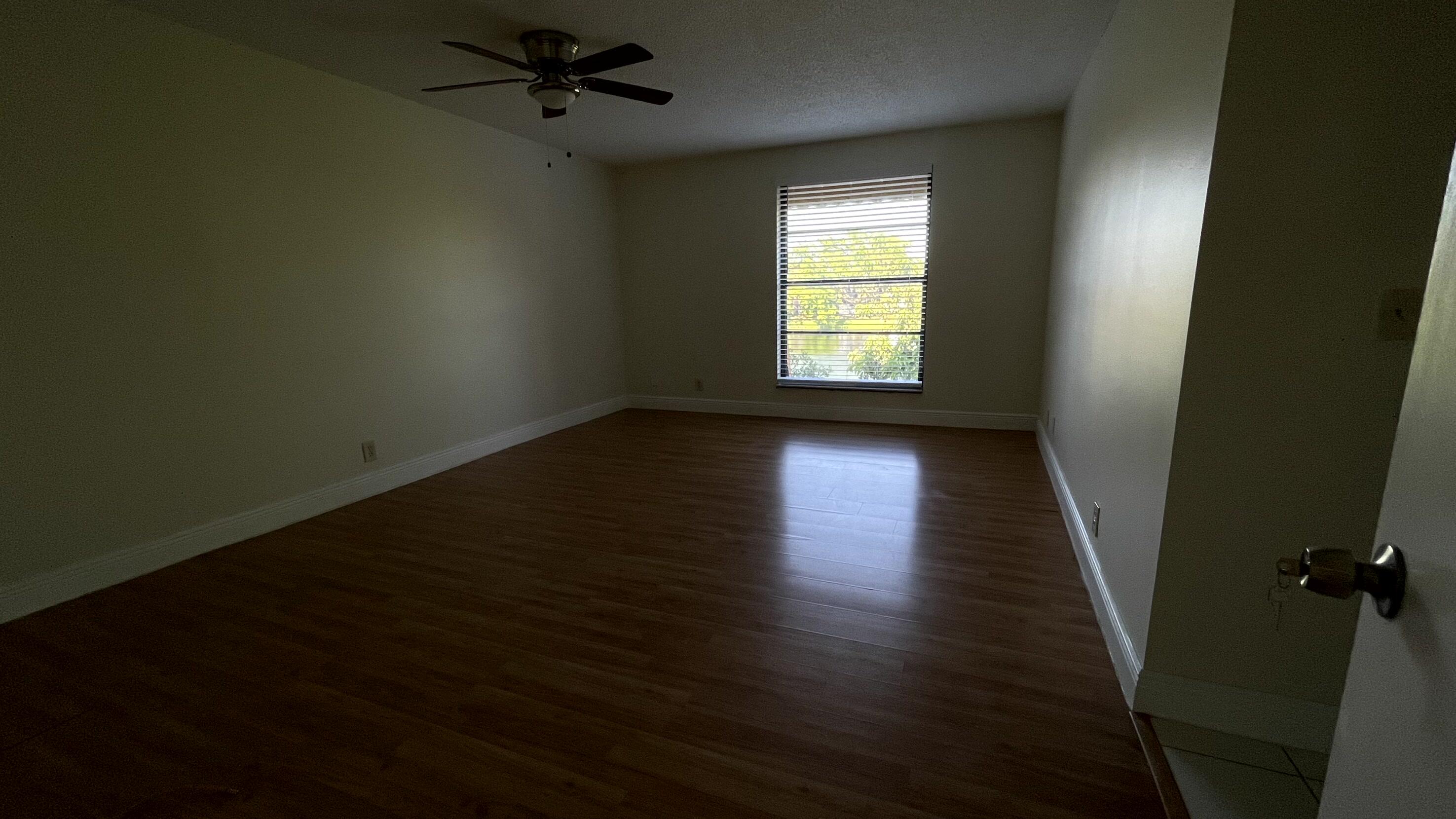 WESTVIEW CONDOMINIUM NO THREE - Residential Lease