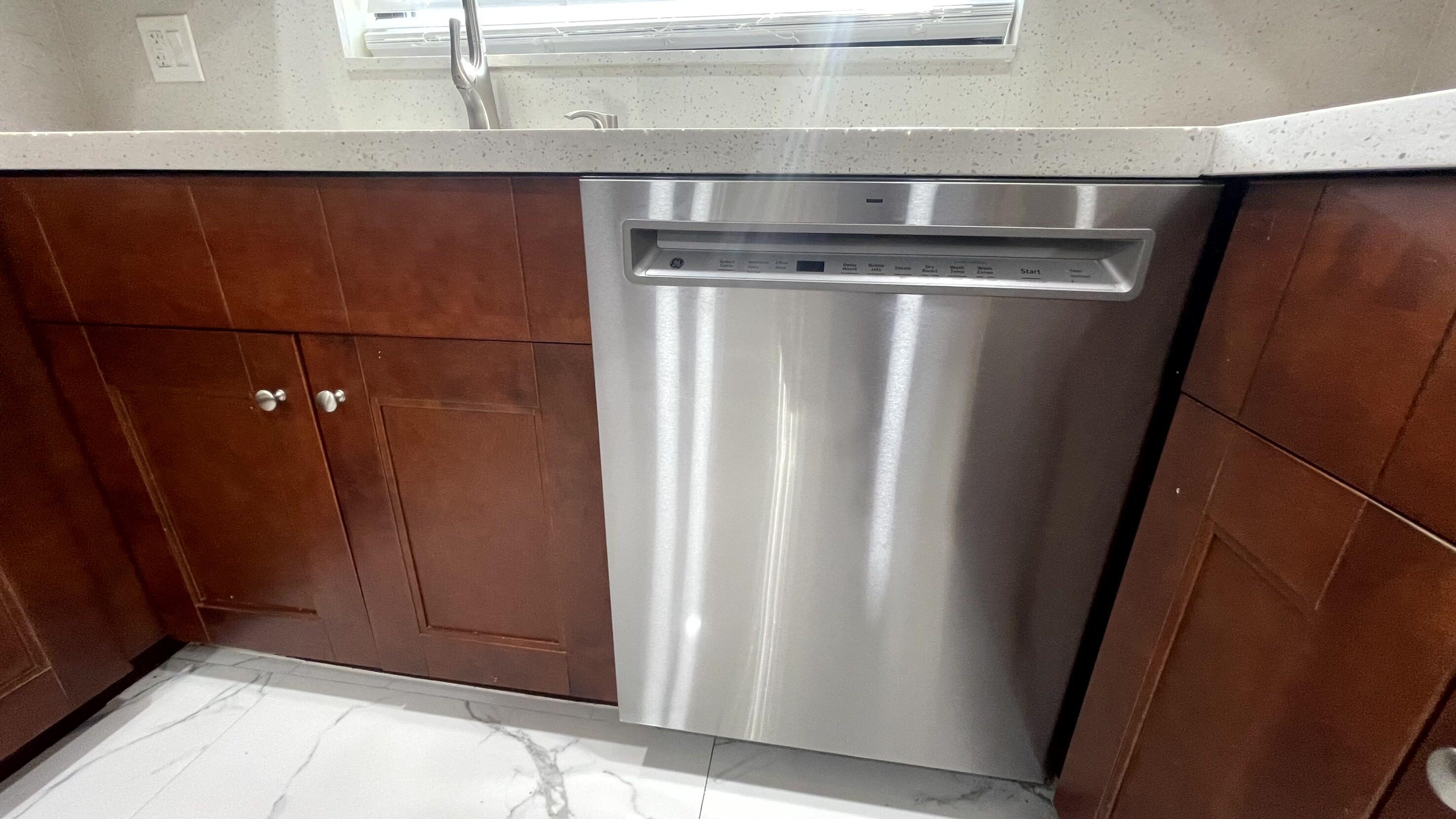 WESTVIEW CONDOMINIUM NO THREE - Residential Lease