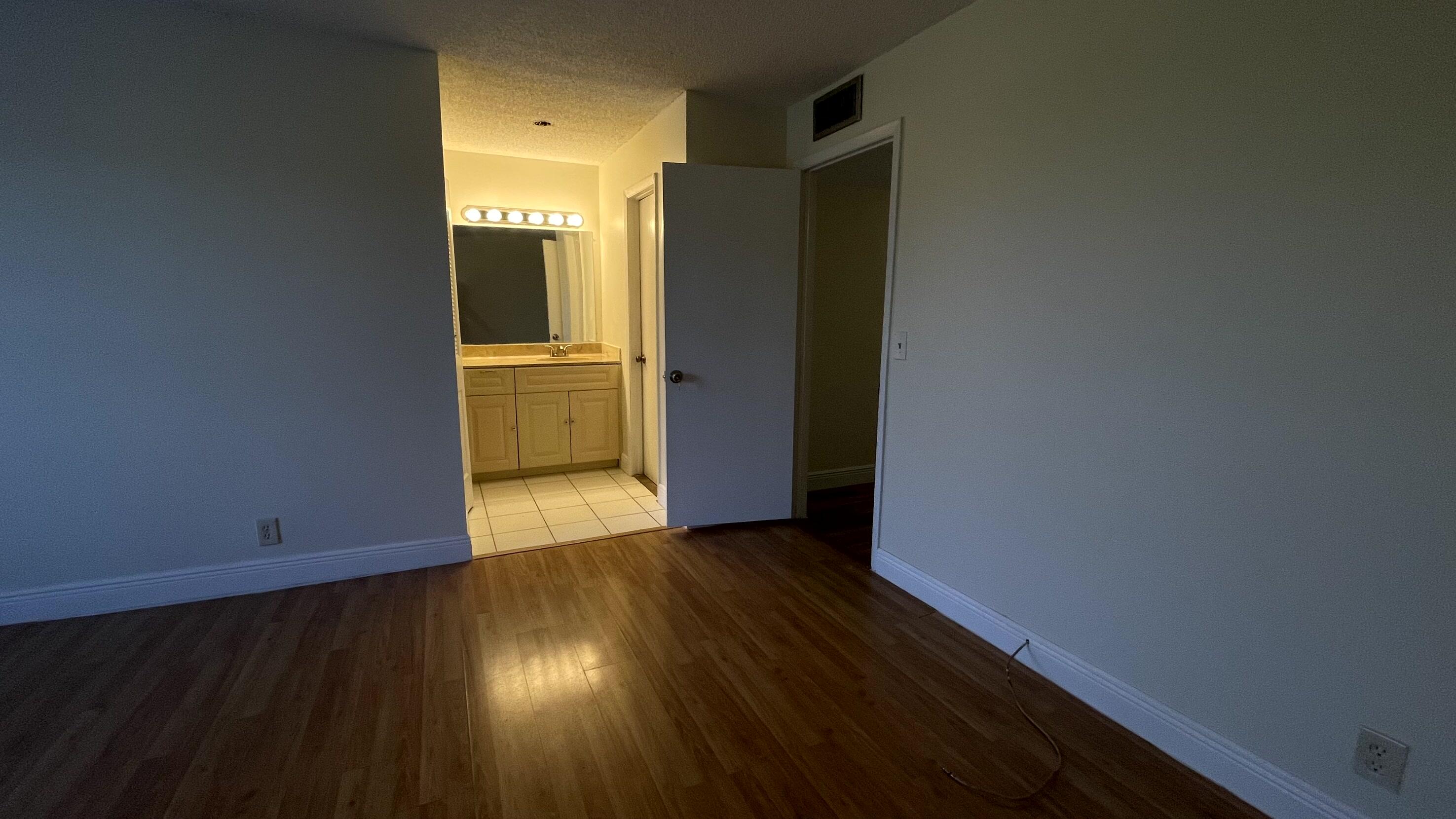 WESTVIEW CONDOMINIUM NO THREE - Residential Lease