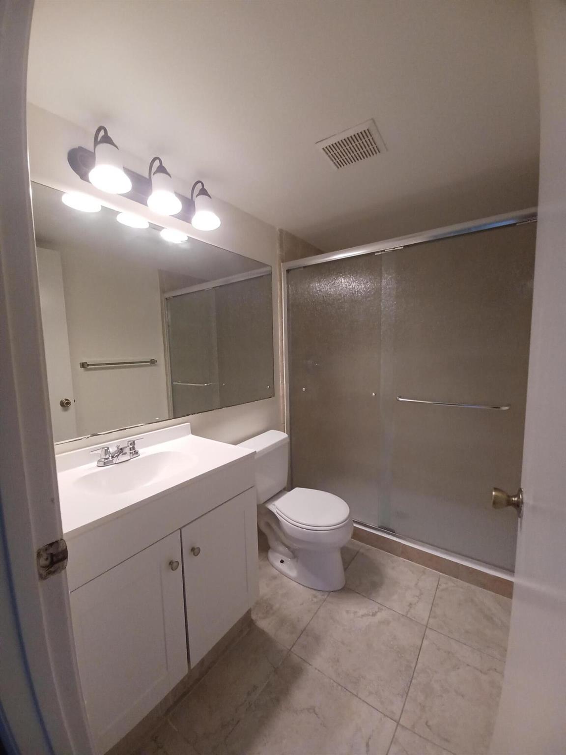 CHARTER CLUB OF PALM BEACH CONDO - Residential Lease