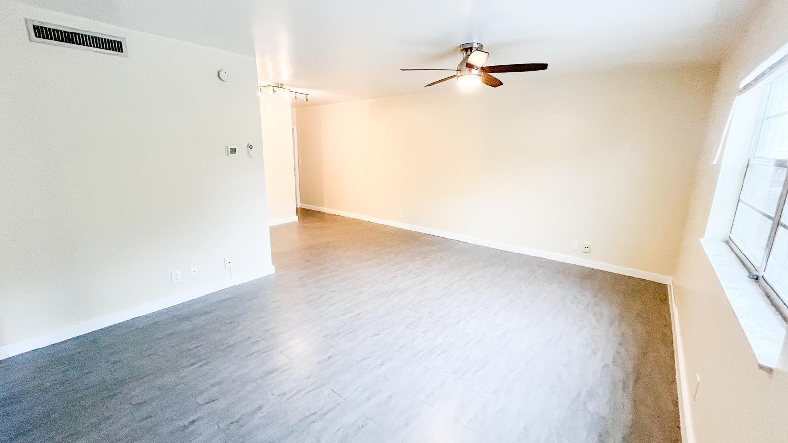 LAKE WORTH TOWN OF - Residential Lease