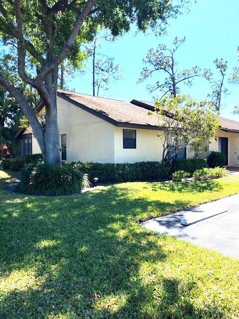 190 Mastic Tree Court