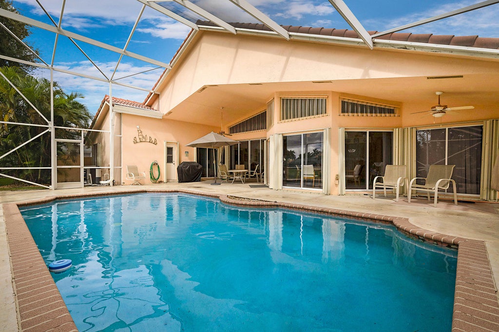 Photo of 4900 NW 100TH Terrace, Coral Springs, FL 33076 (MLS # B26078716)