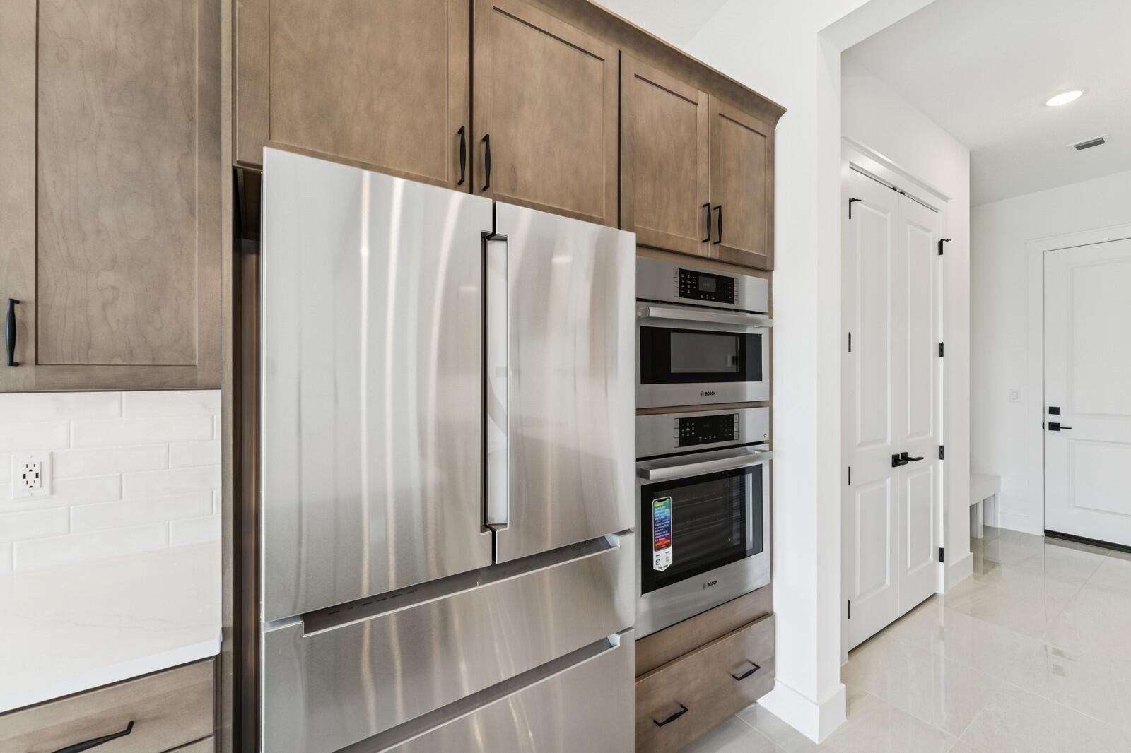 SALERNO RESERVE AT SHOWCA - Residential