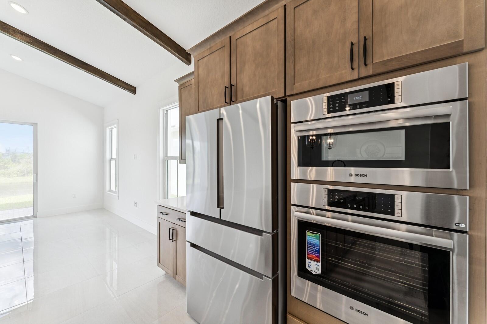 SALERNO RESERVE AT SHOWCA - Residential