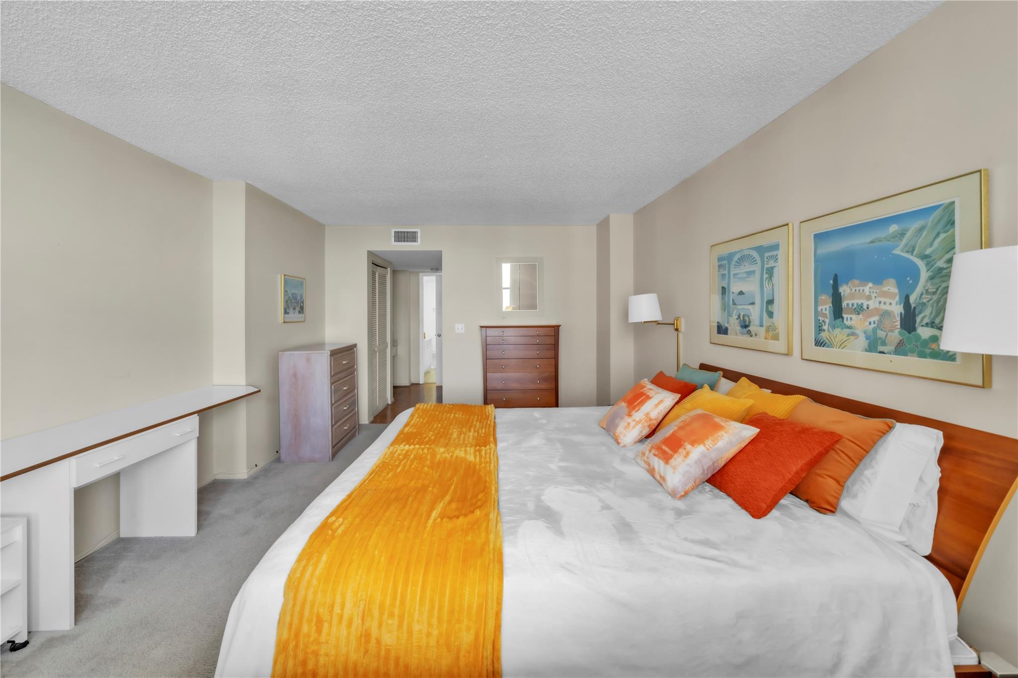 The Quadomain - Residential