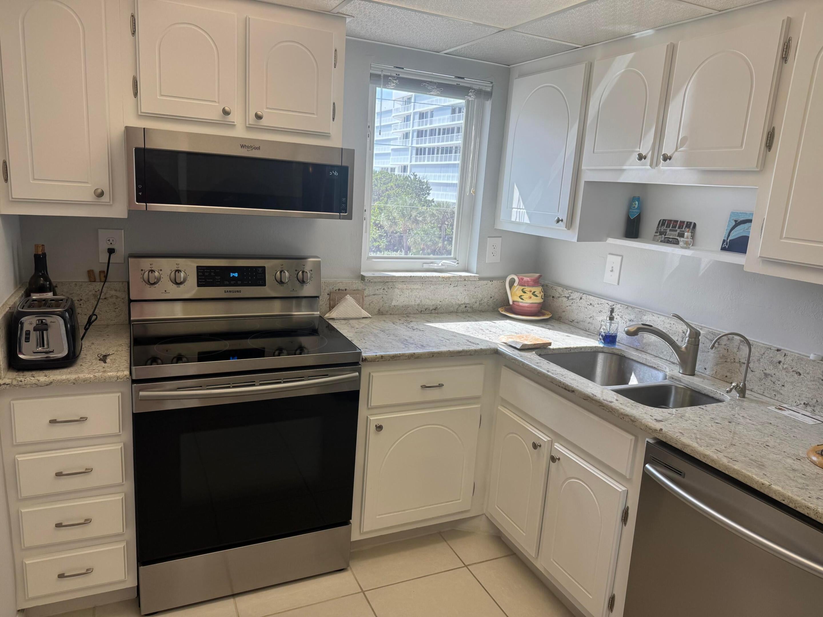 3215 S Ocean Boulevard S 202