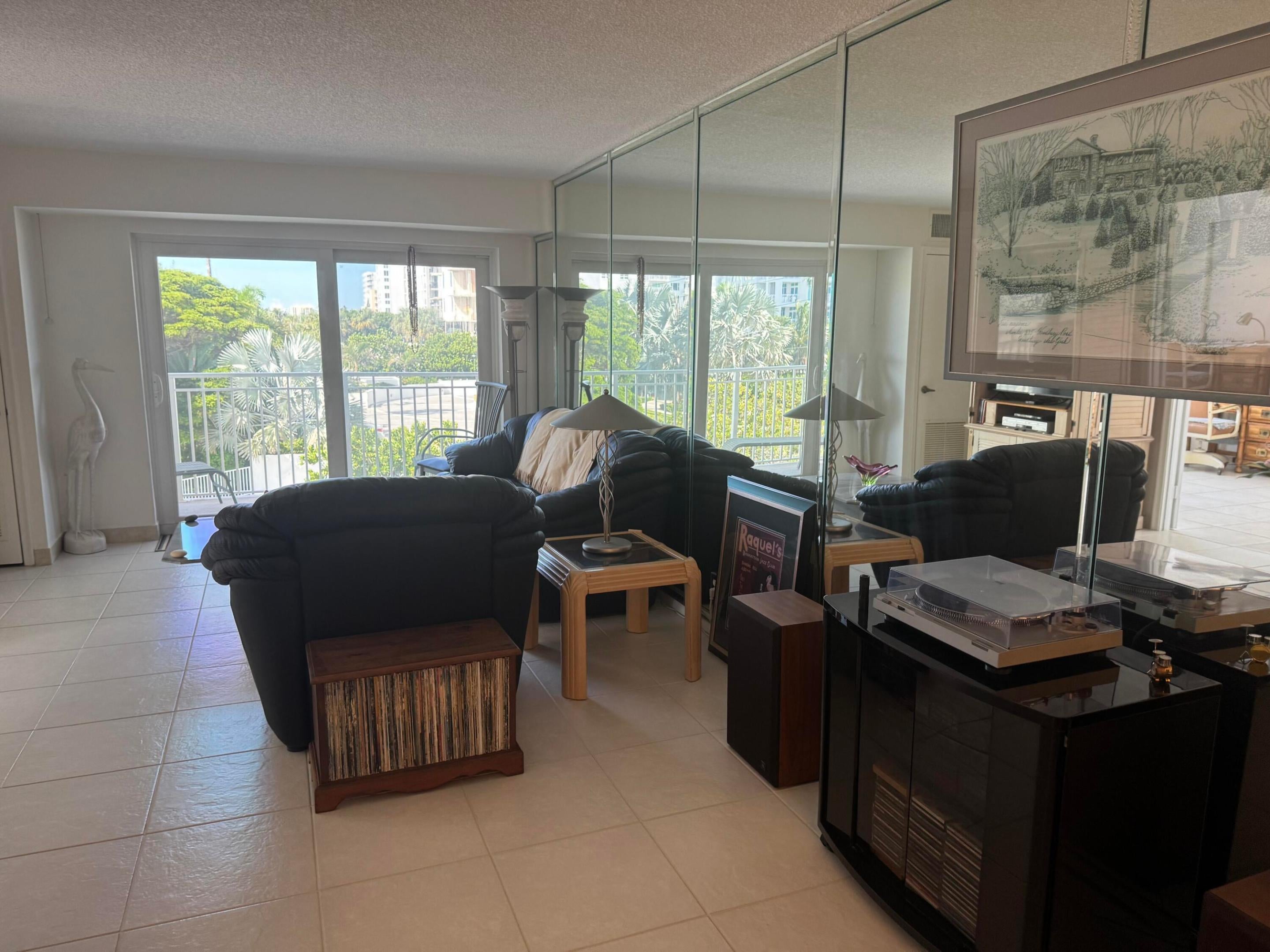 3215 S Ocean Boulevard S 202