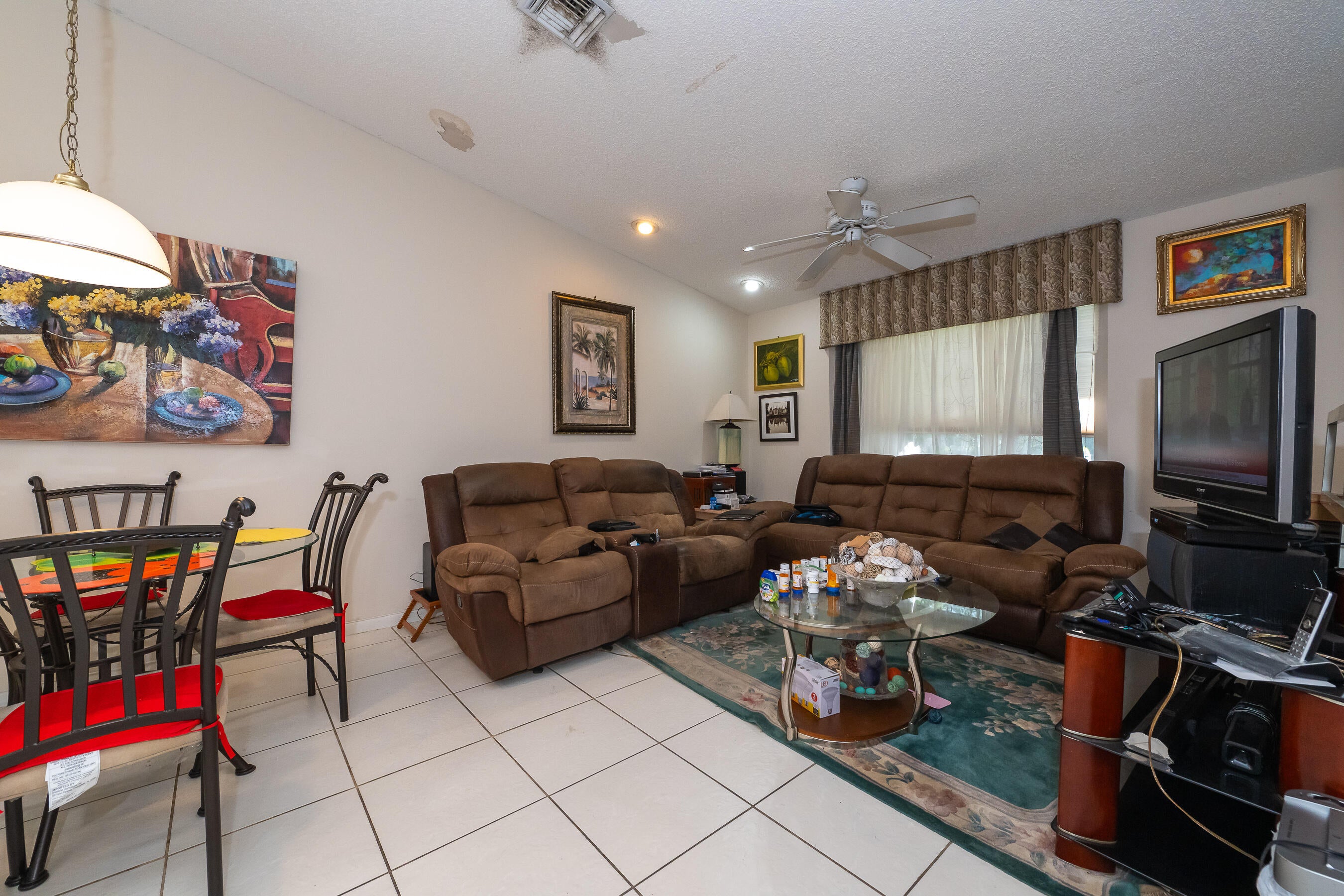 3973 SUMMER CHASE Court