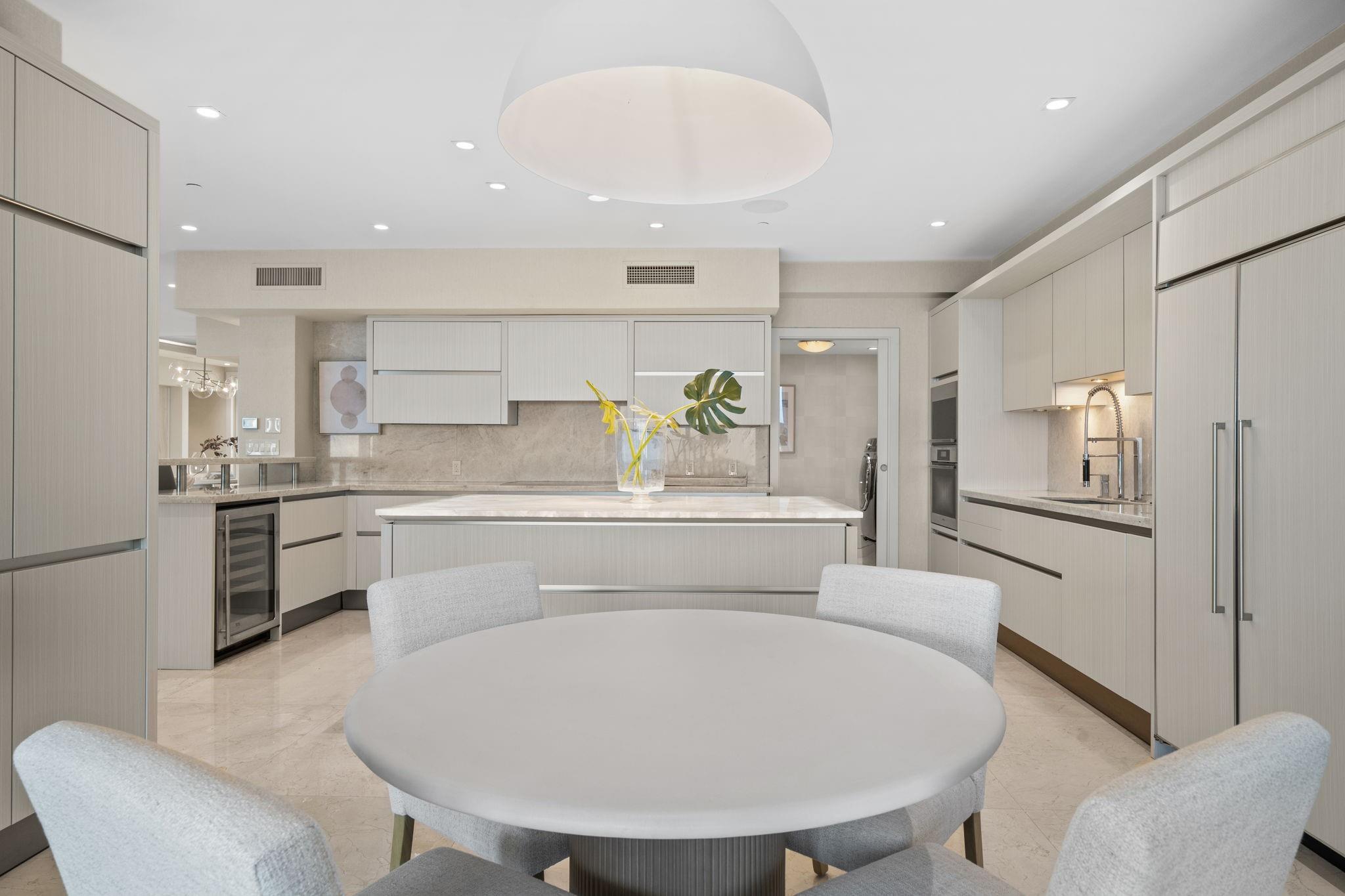 LAS OLAS BEACH CLUB - Residential Lease