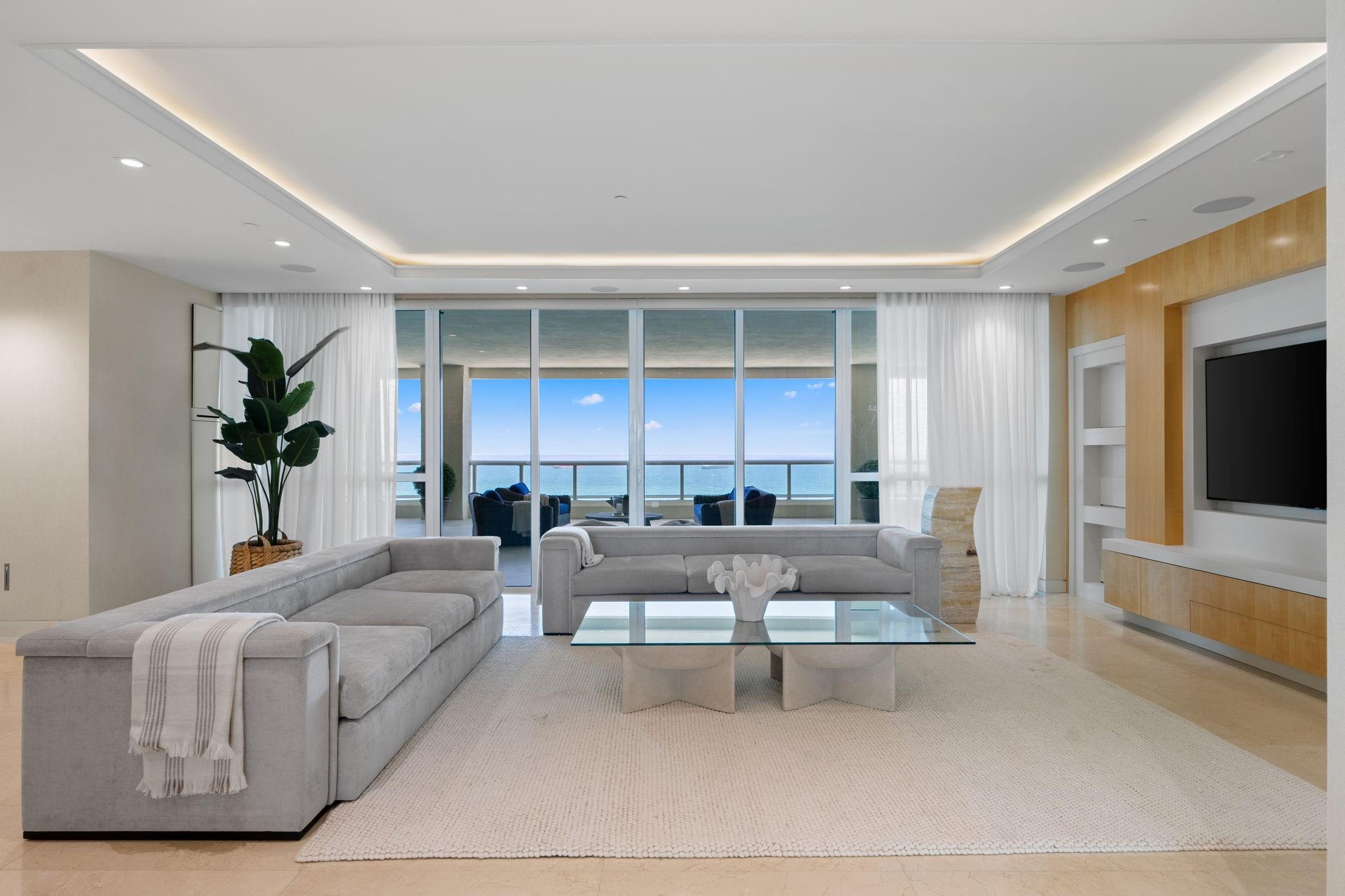 LAS OLAS BEACH CLUB - Residential Lease