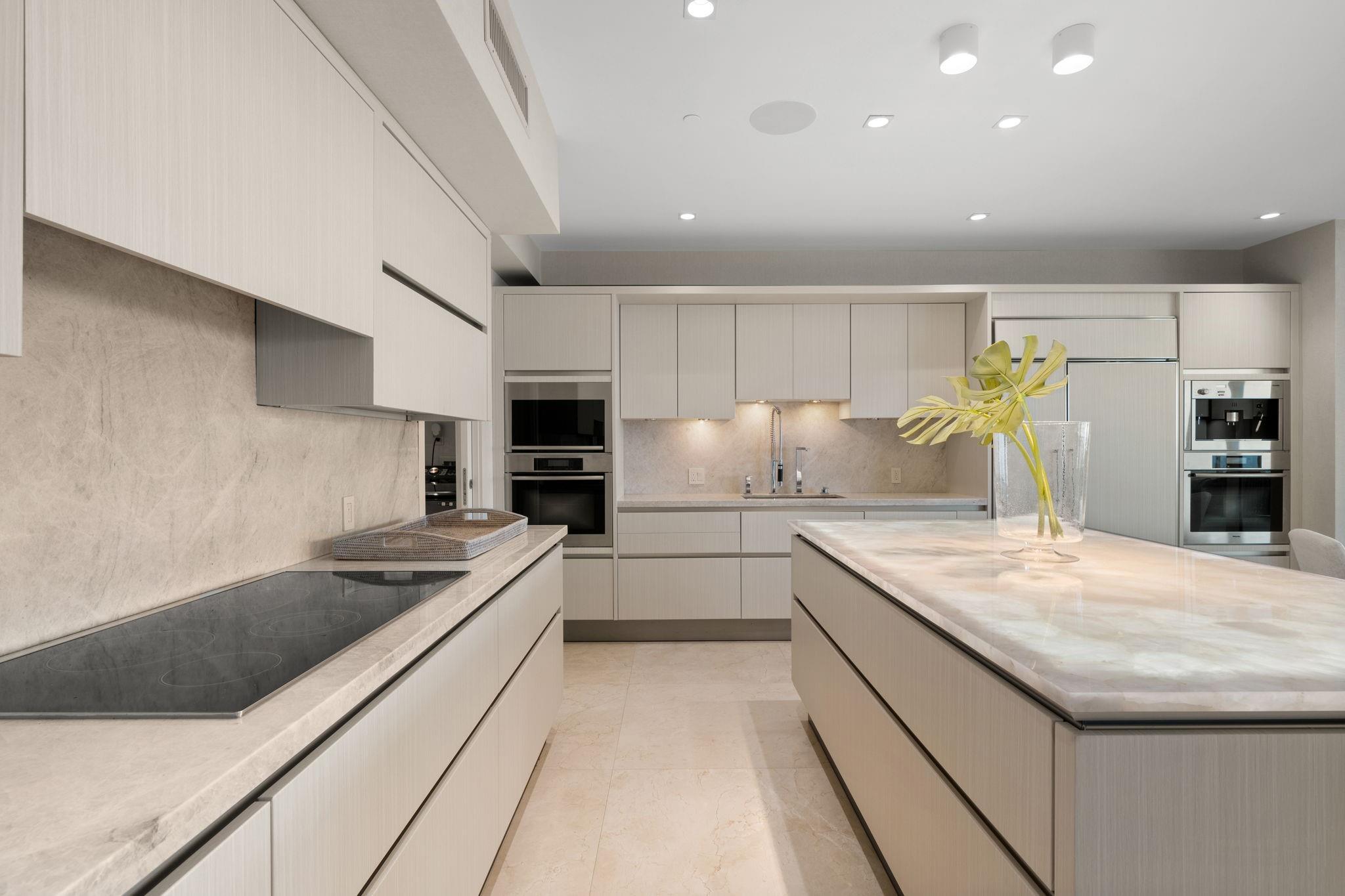 LAS OLAS BEACH CLUB - Residential Lease