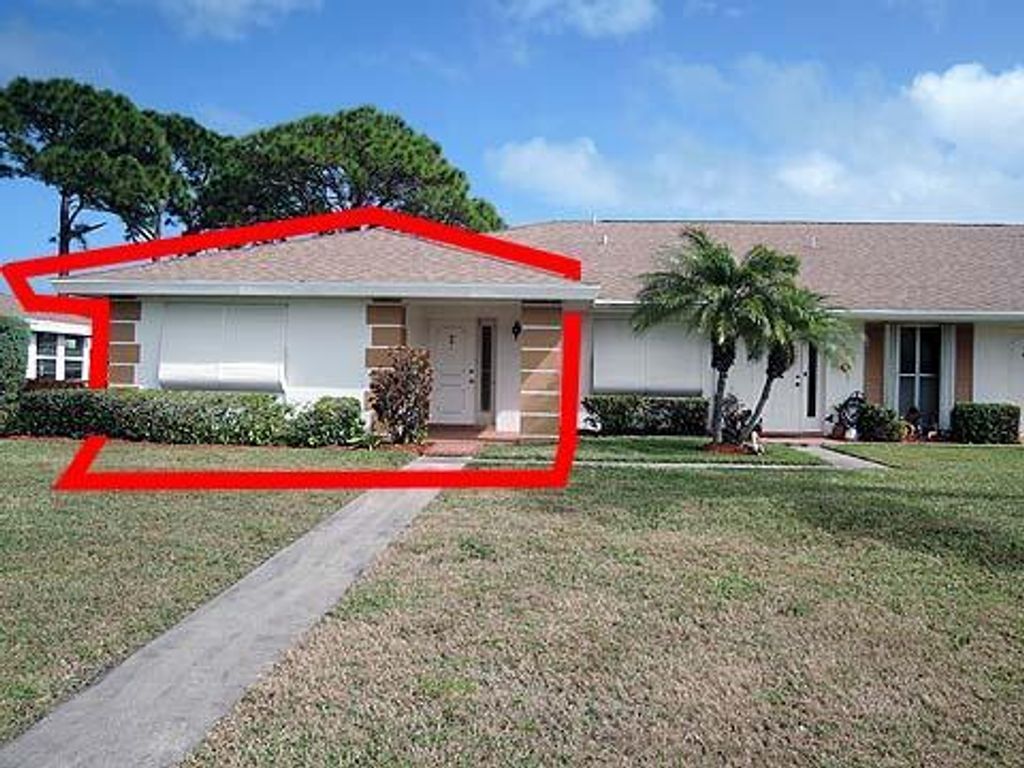 Photo of 122 Lakes End Drive #A, Fort Pierce, FL 34982 (MLS # R10779733)