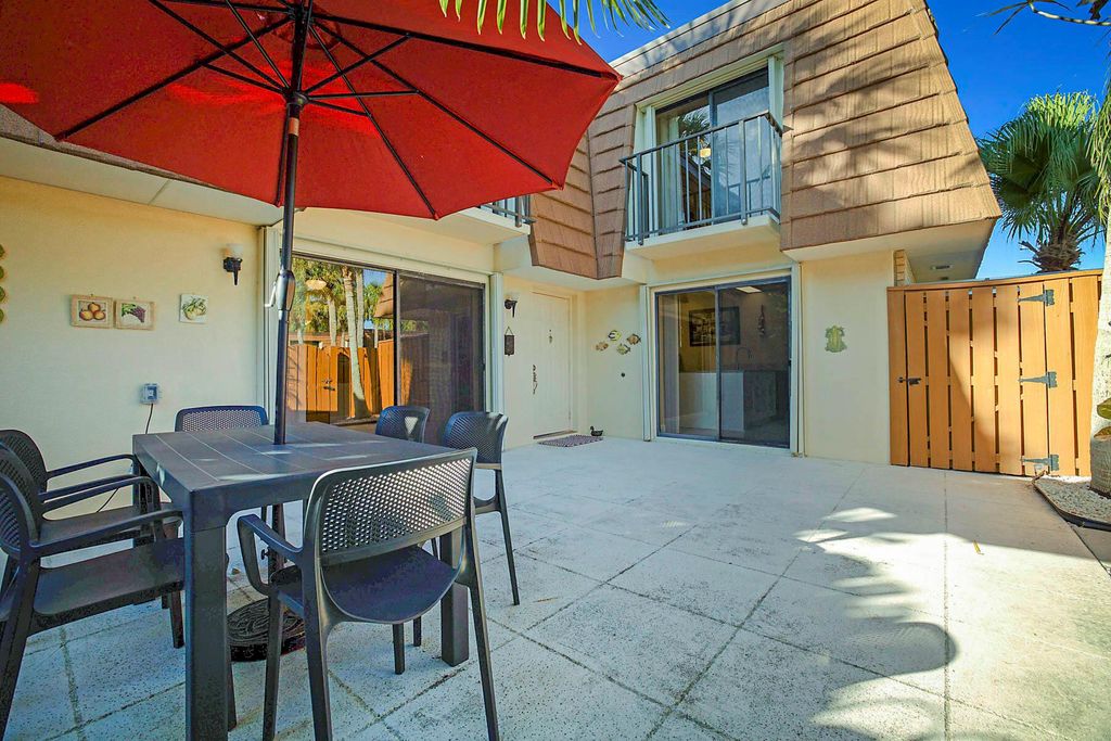 Photo of 3071 30th Court, Jupiter, FL 33477 (MLS # R11140700)