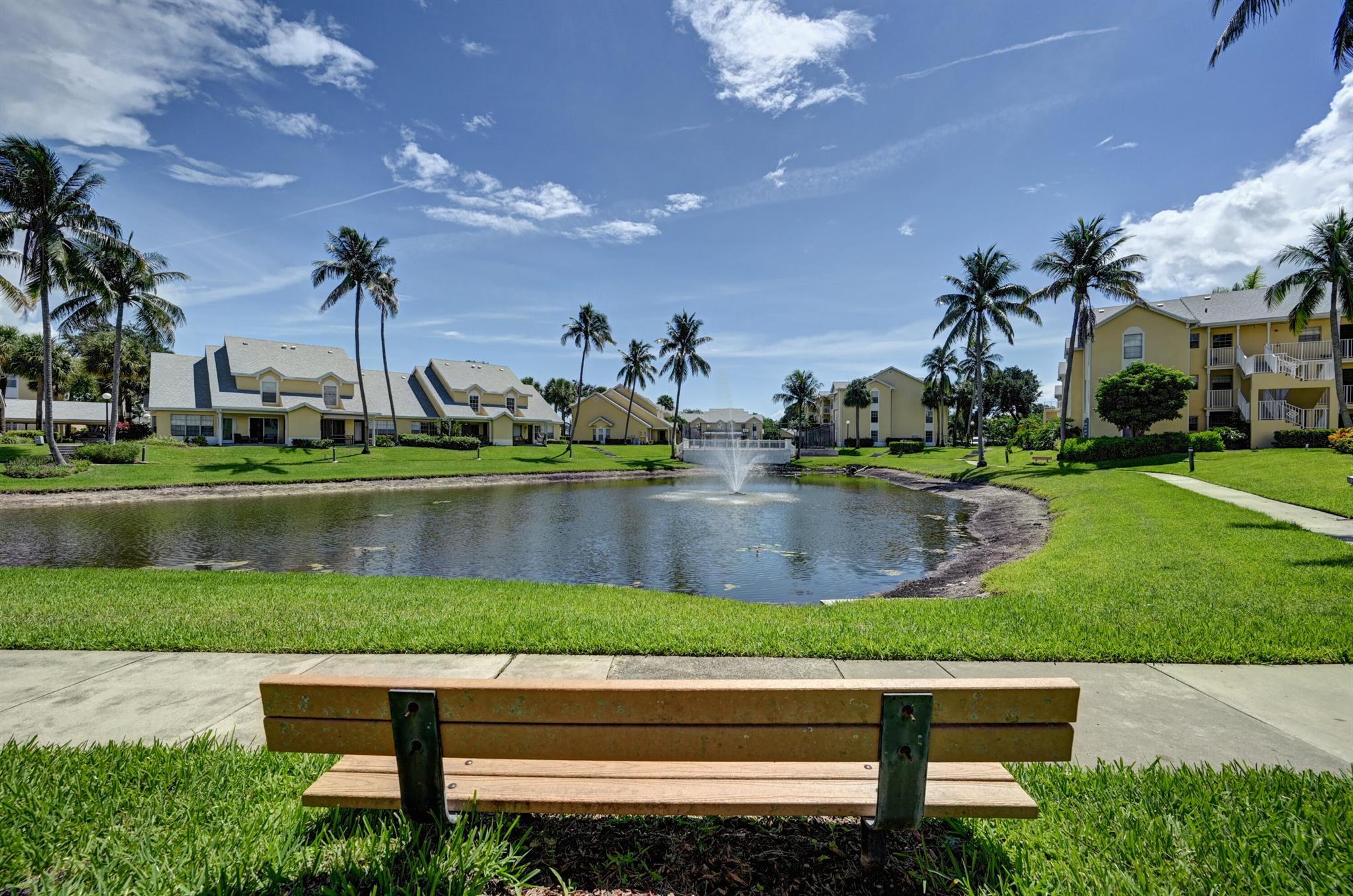 ADDISON POINTE - Residential