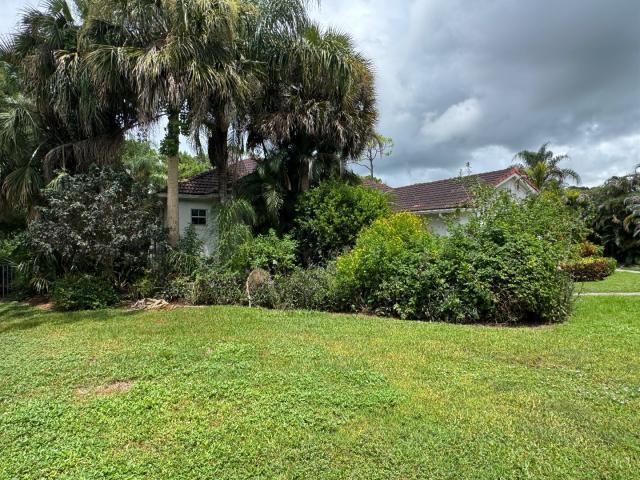 18554 SE OLD TRAIL Drive E