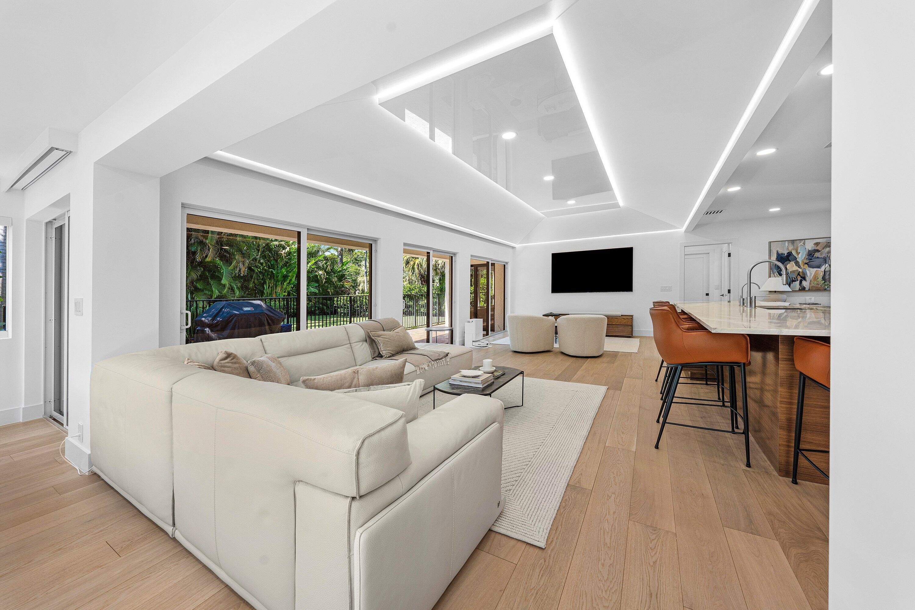 LITTLE POND PARK RESIDENCES CONDO - Residential