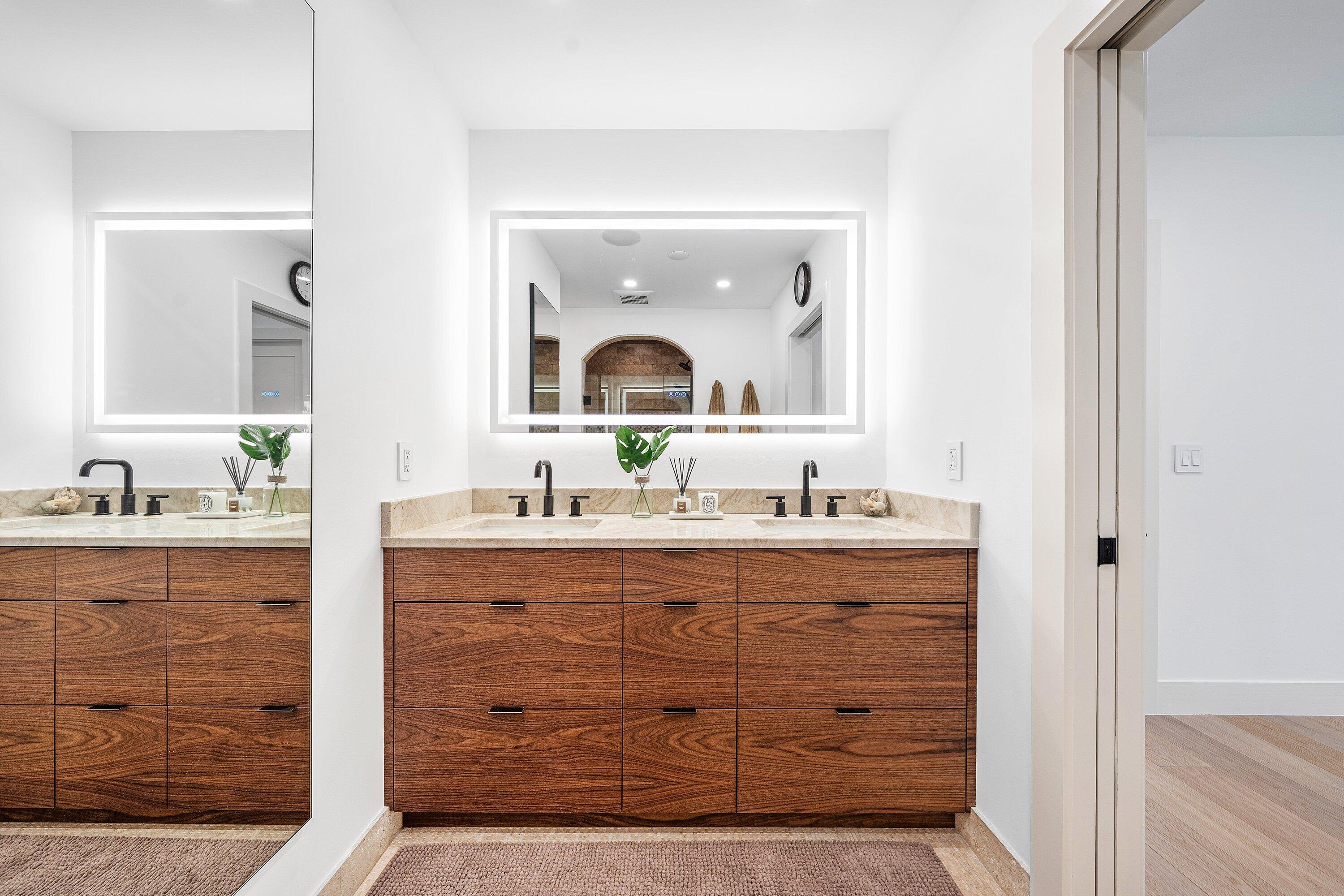 LITTLE POND PARK RESIDENCES CONDO - Residential