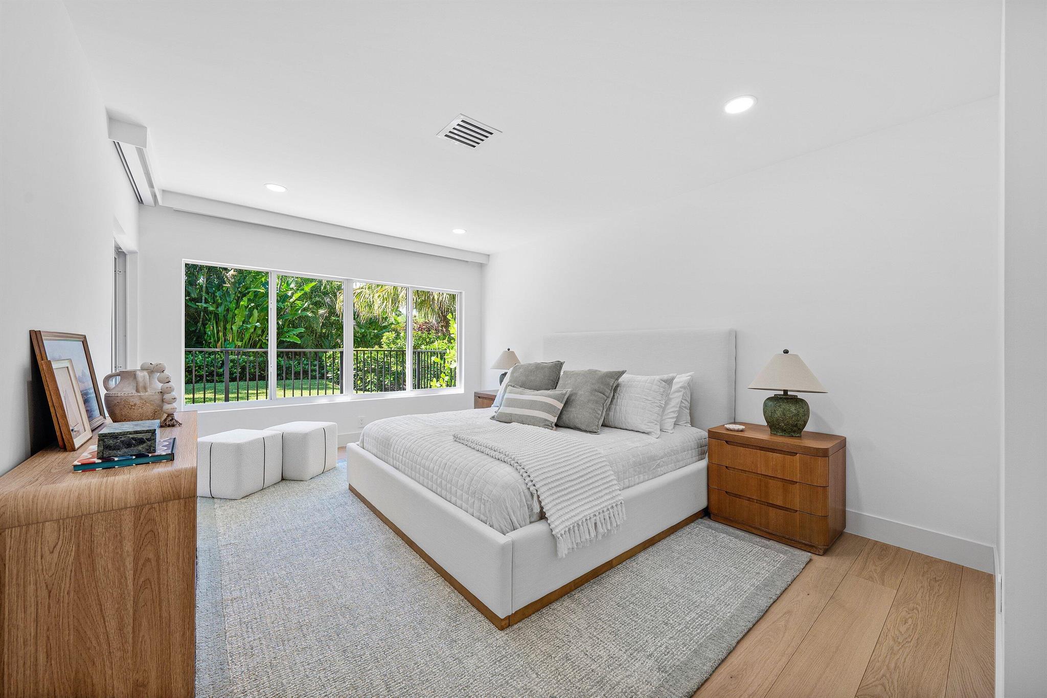 LITTLE POND PARK RESIDENC - Residential