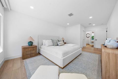 Tiny photo for 16 Little Pond Road, Manalapan, FL 33462 (MLS # R11134817)