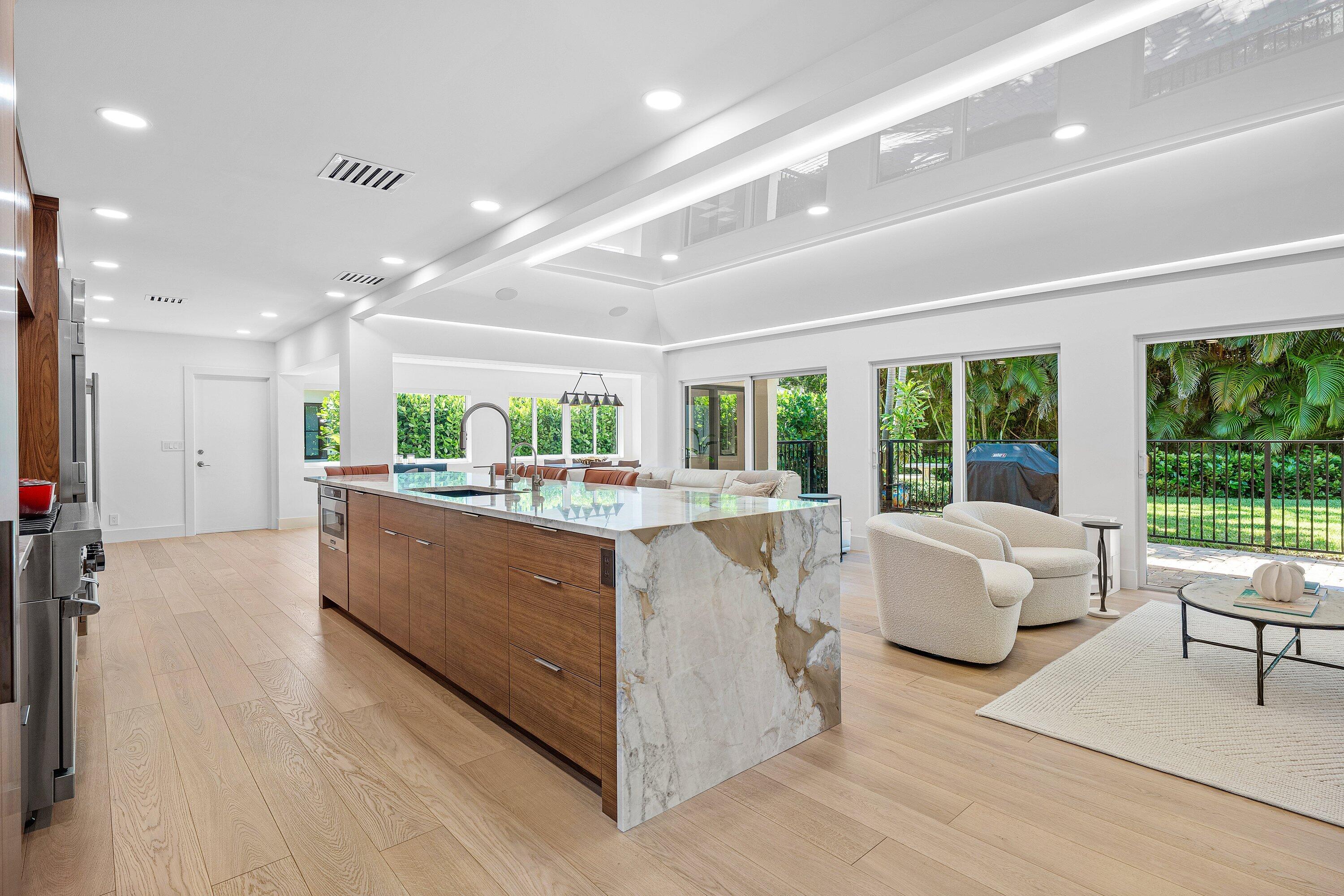 LITTLE POND PARK RESIDENCES CONDO - Residential