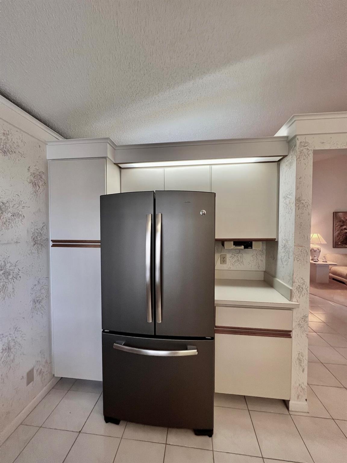 PALM CHASE CONDO - Residential