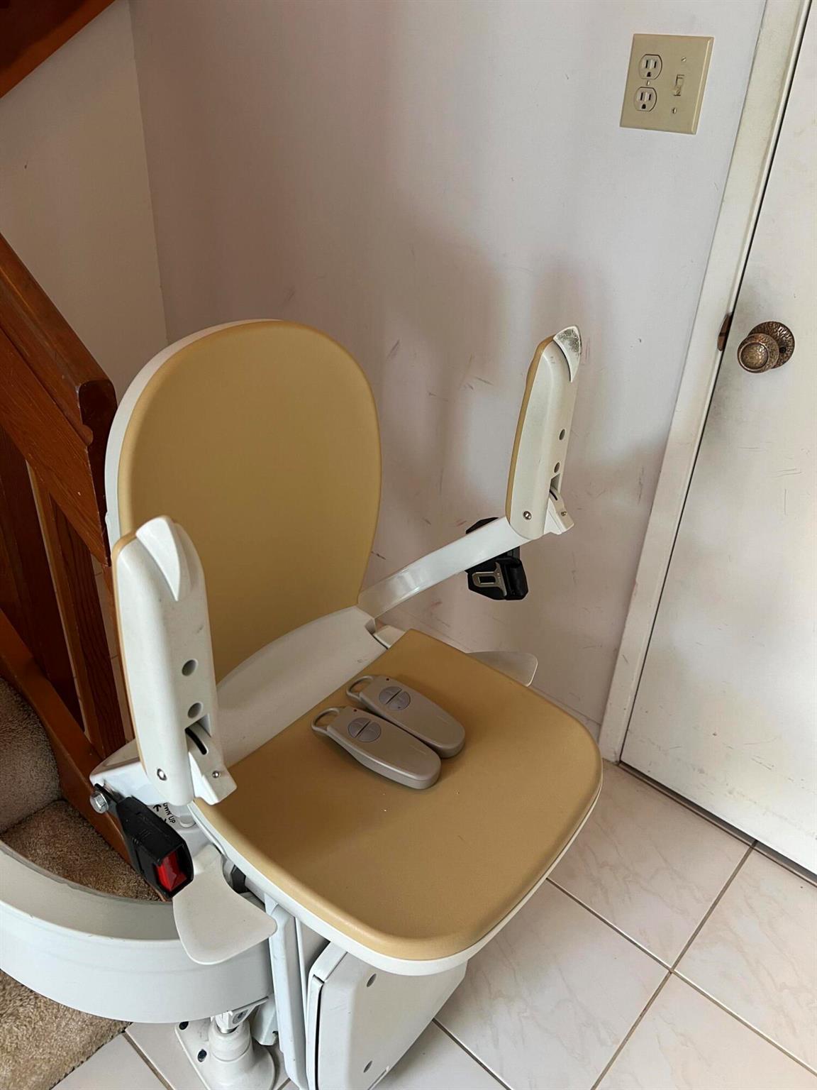 PALM CHASE CONDO - Residential