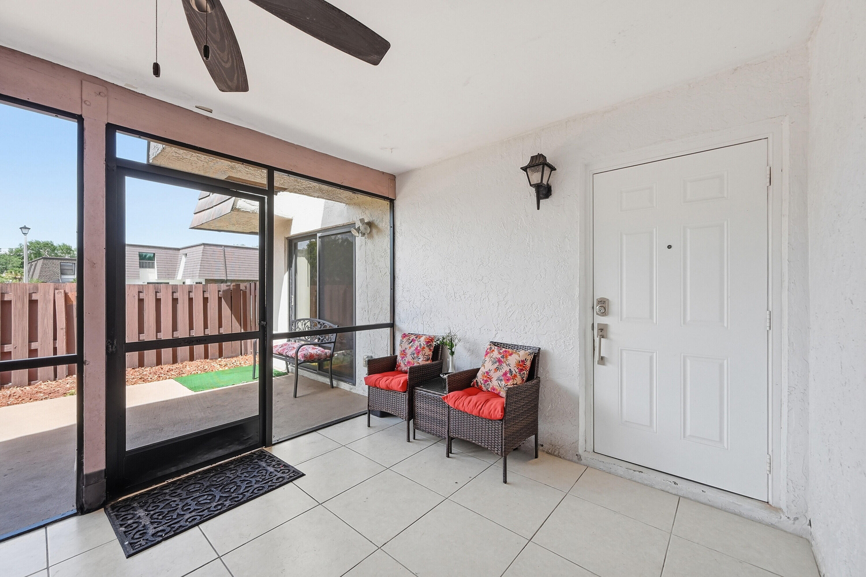PARKSIDE - Residential Lease