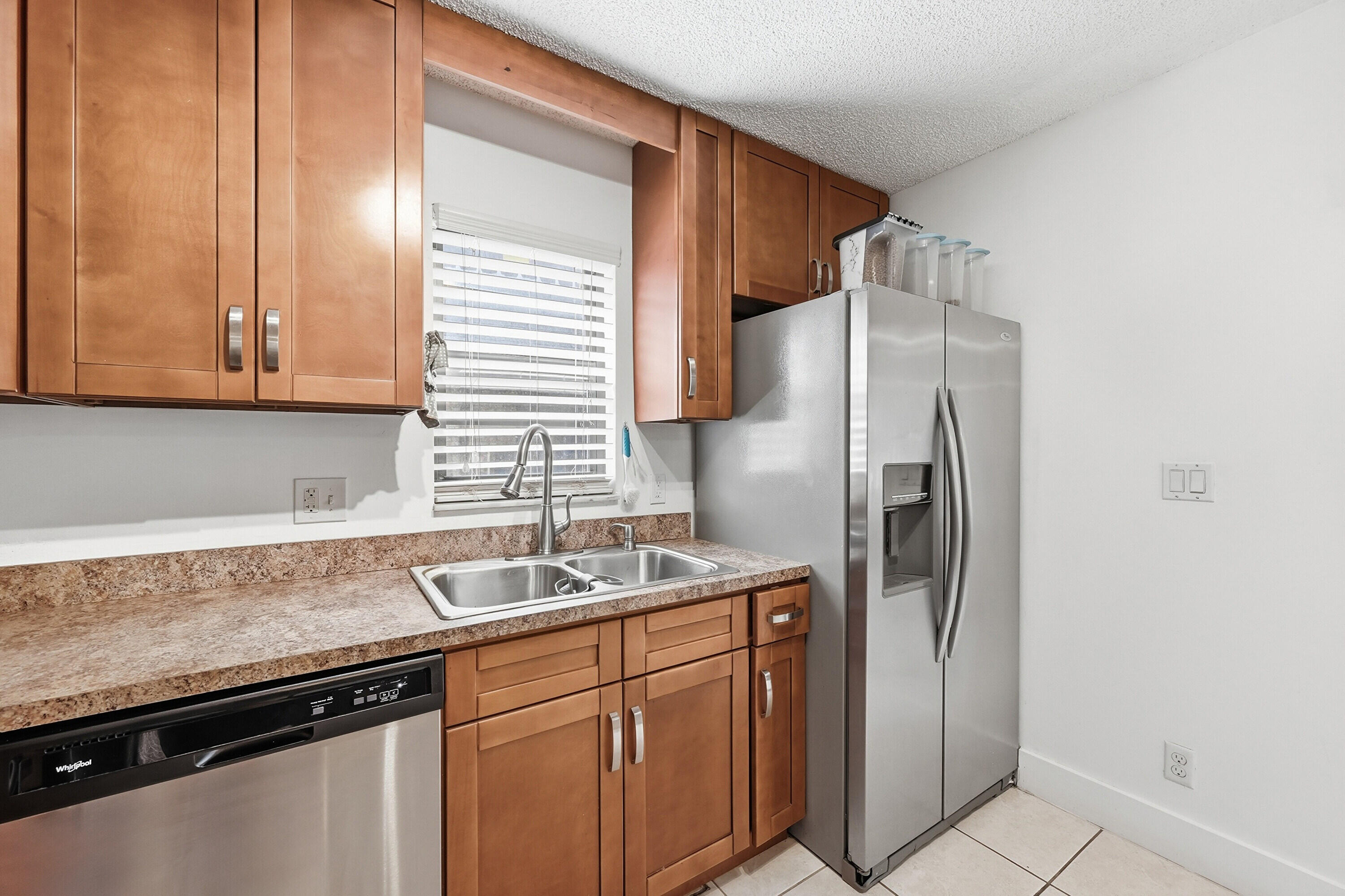 PARKSIDE - Residential Lease