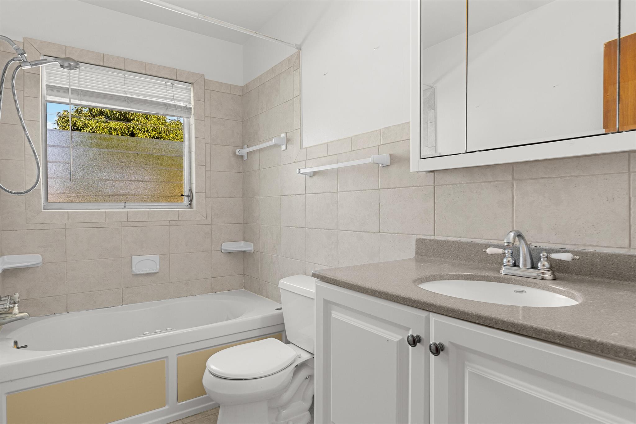 KELSEY CITY IN PB 8 PGS 1 - Residential Lease