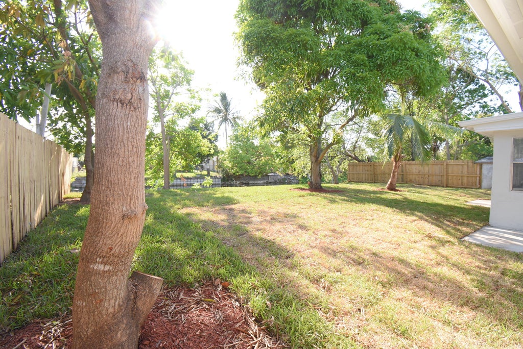 Photo of 3541 NW 37th Avenue, Lauderdale Lakes, FL 33309 (MLS # B26081860)