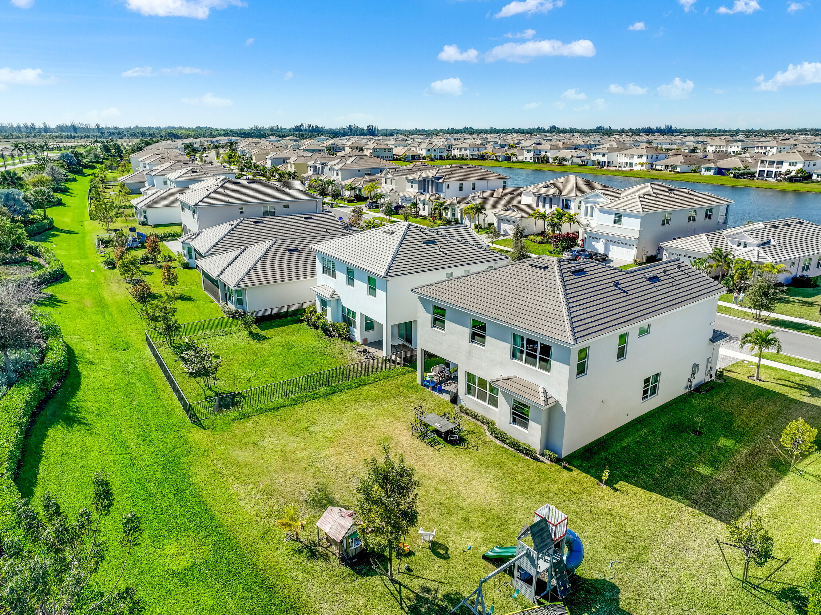 ORCHARDS OF WESTLAKE PHASE 1 - Residential