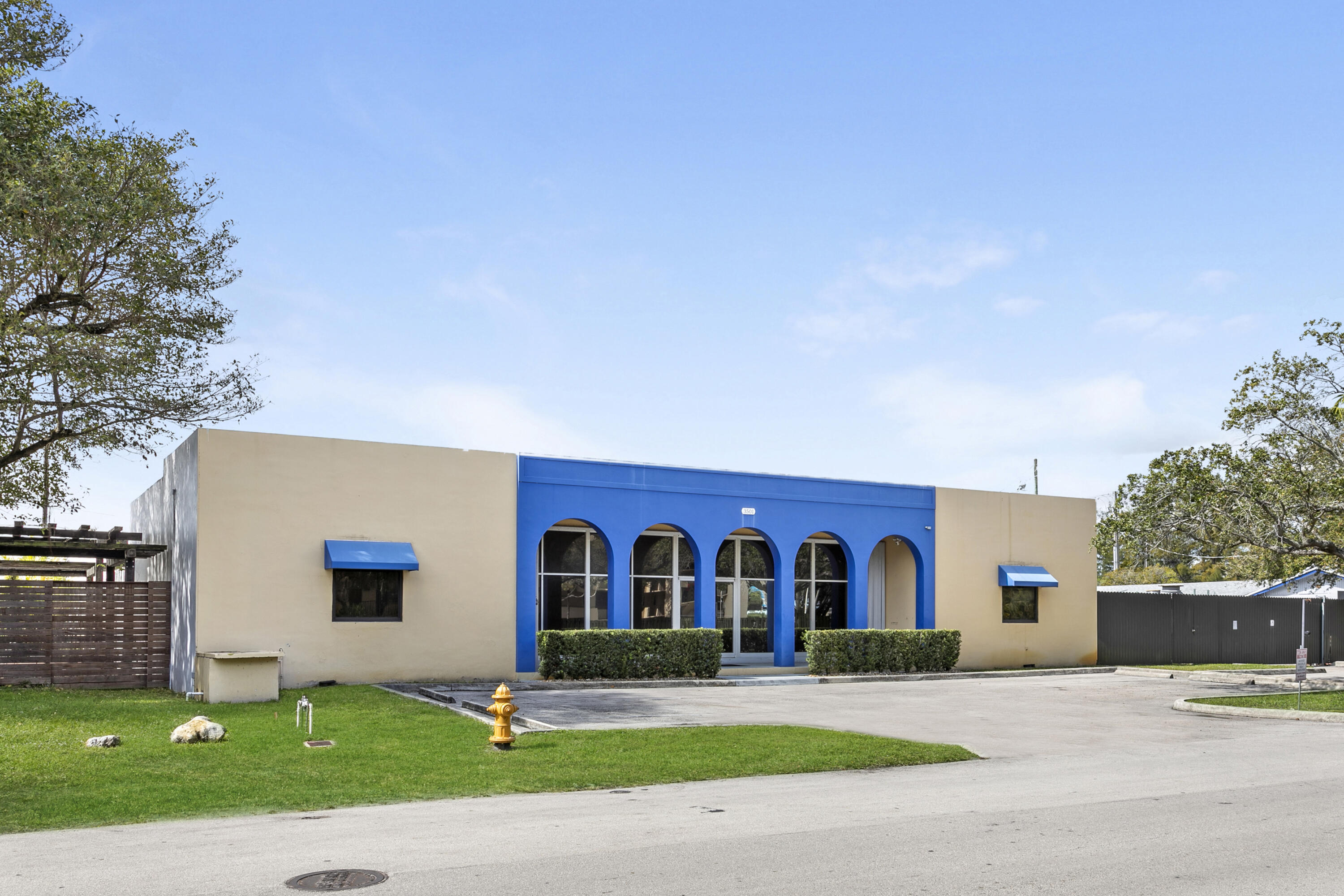 BLUE LAKE INDUSTRIAL PARK - Commercial Sale