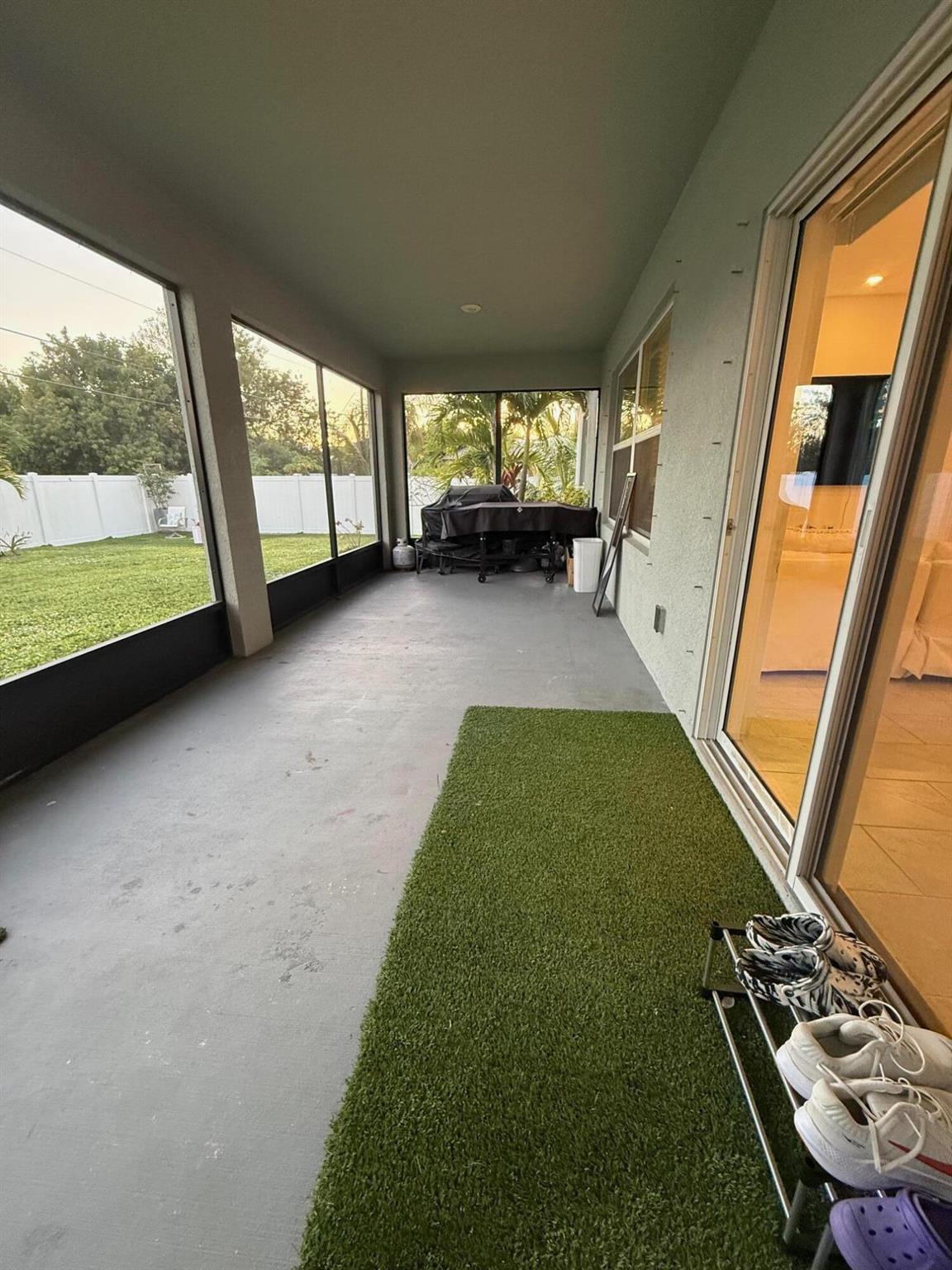 PORT ST LUCIE SECTION 33 - Residential Lease