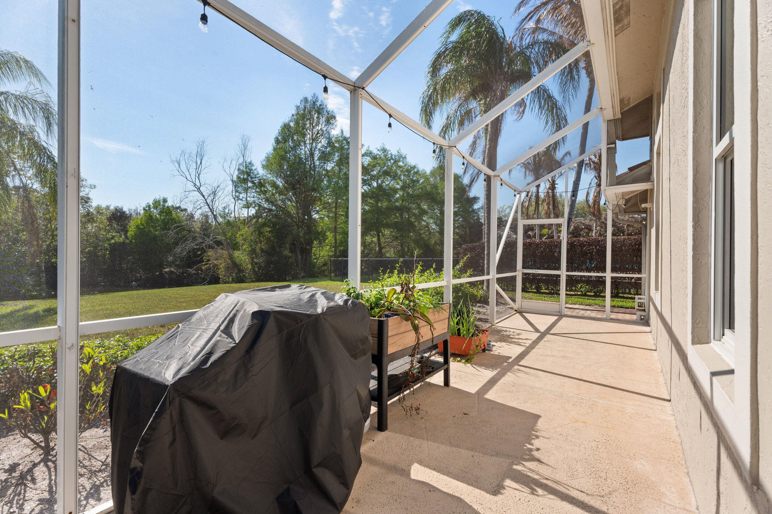 HAMMOCK CREEK - Residential