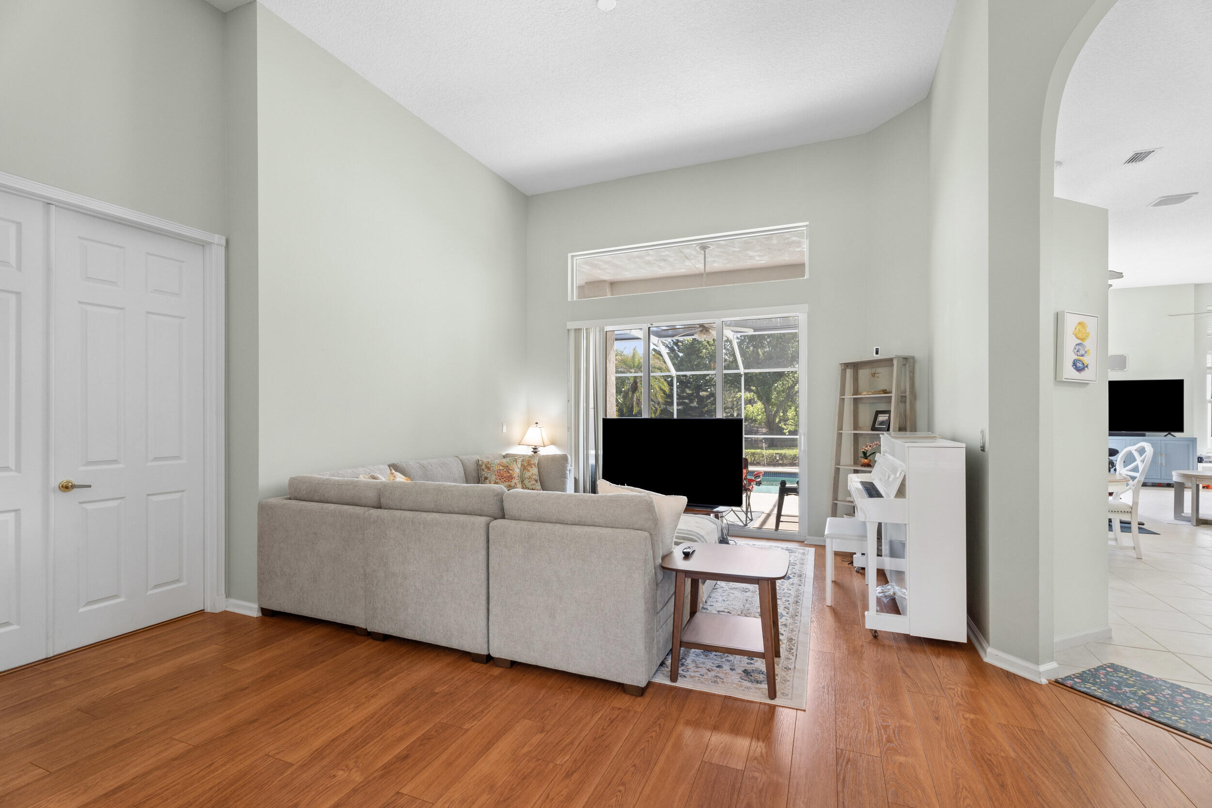 HAMMOCK CREEK - Residential