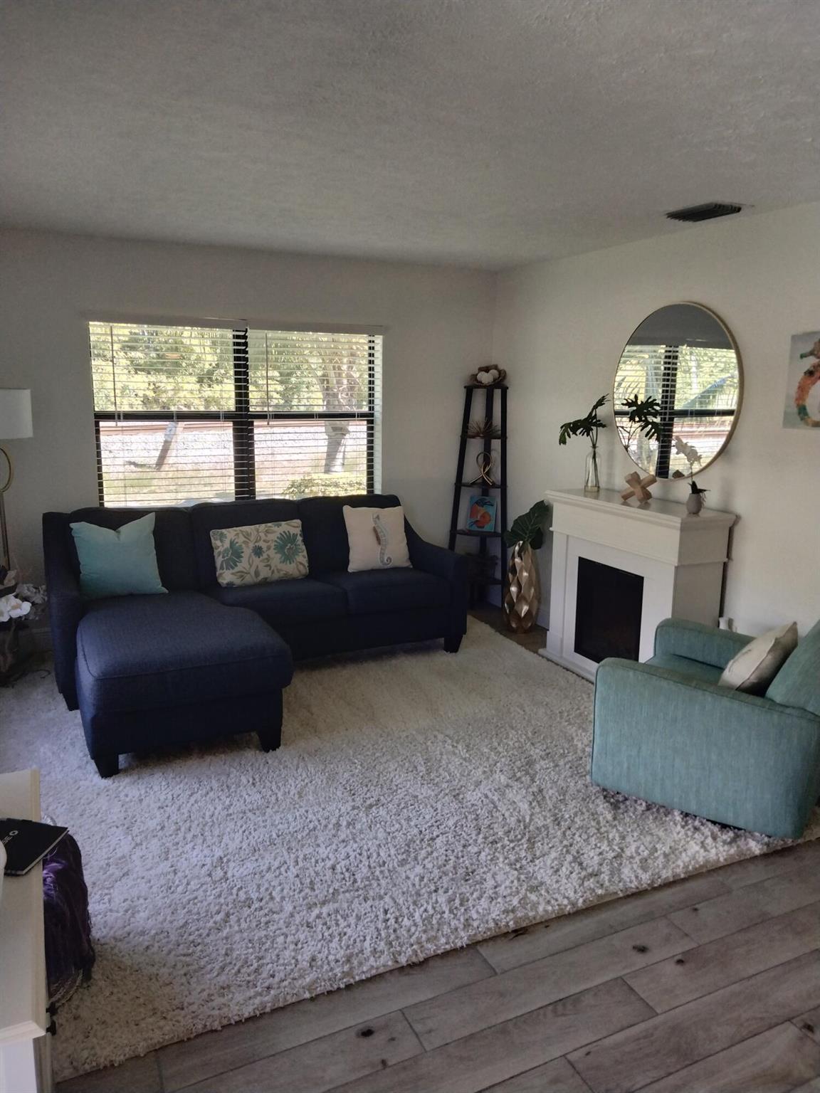 Gains Estate - Residential Lease