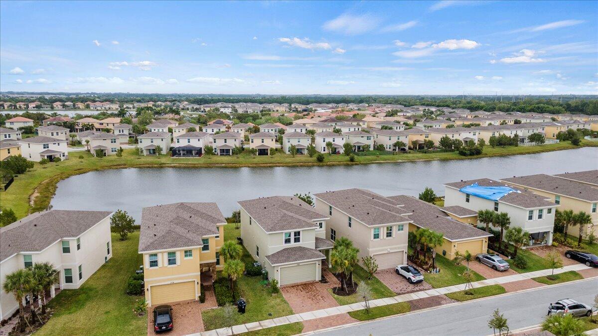 VIZCAYA FALLS PLAT 2 - Residential