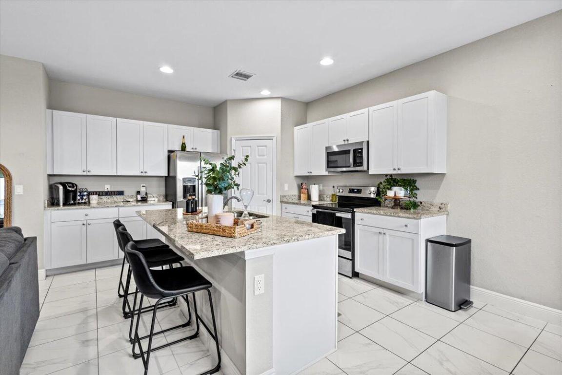 VIZCAYA FALLS PLAT 2 - Residential