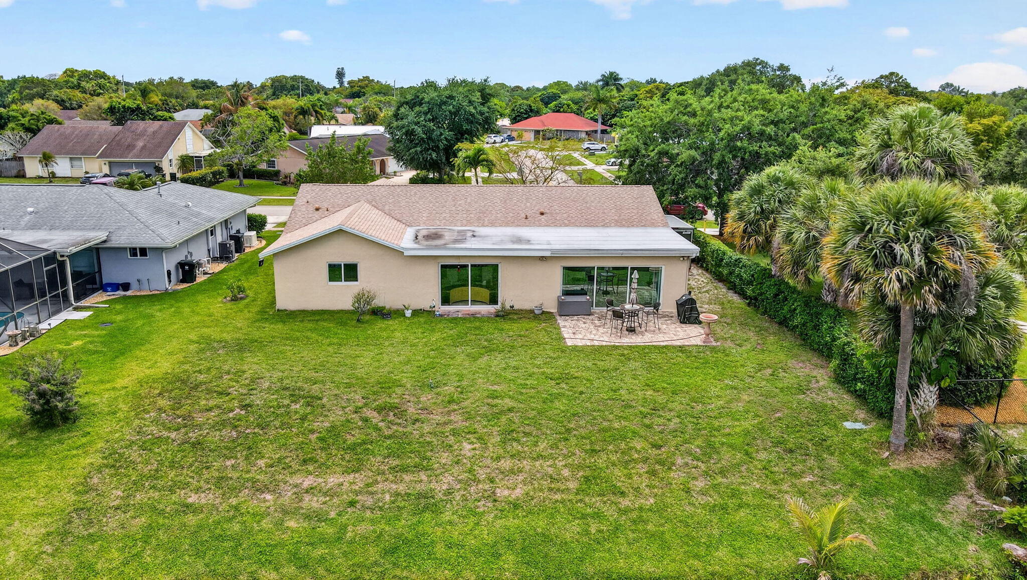 SOUTH SHORE 1 OF WELLINGTON - Residential