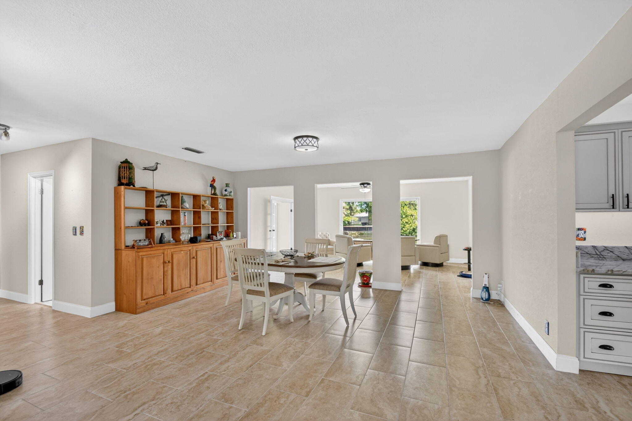 SOUTH SHORE 1 OF WELLINGTON - Residential