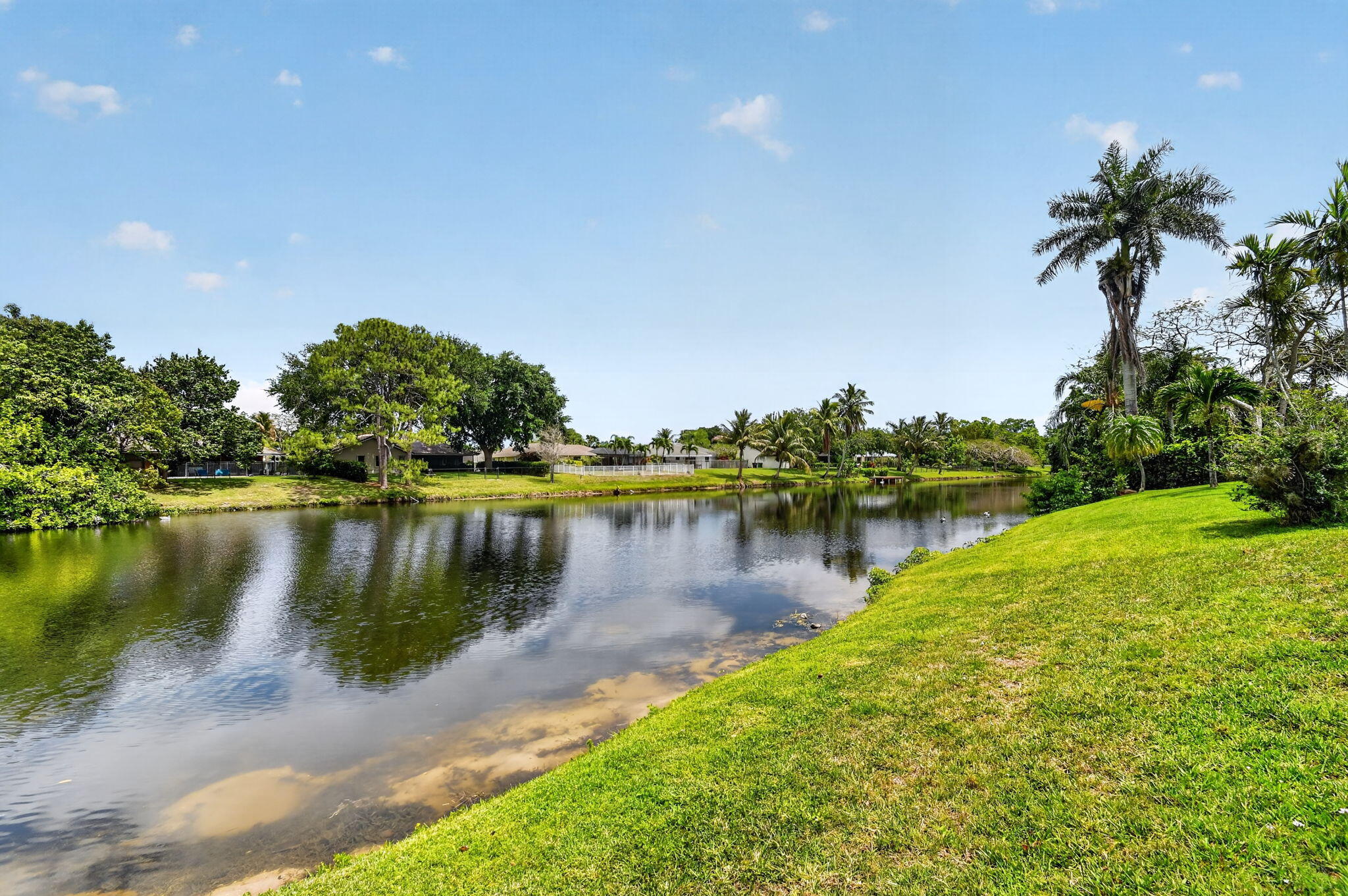 SOUTH SHORE 1 OF WELLINGTON - Residential