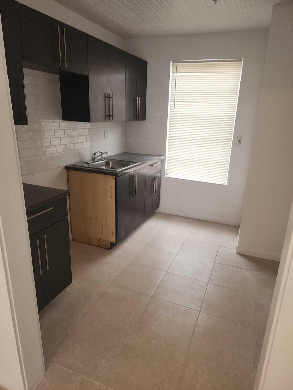 Photo of 1910 GARFIELD Street #1, Hollywood, FL 33020 (MLS # B26057361)