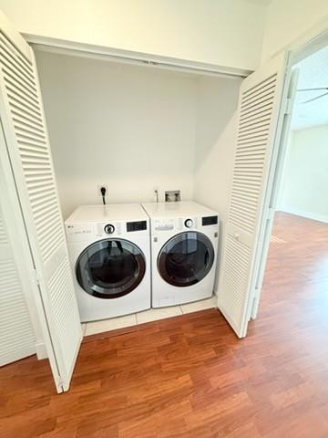 SUNSET PLAZA - Residential Lease