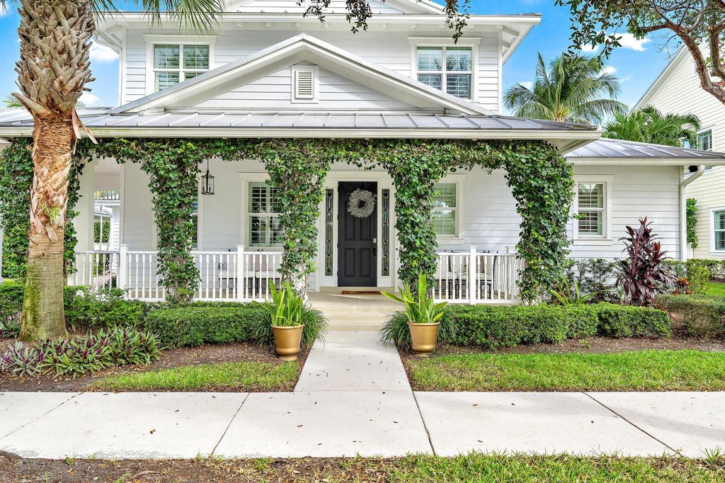 Photo of 3429 Duval Street, Jupiter, FL 33458 (MLS # R10935354)