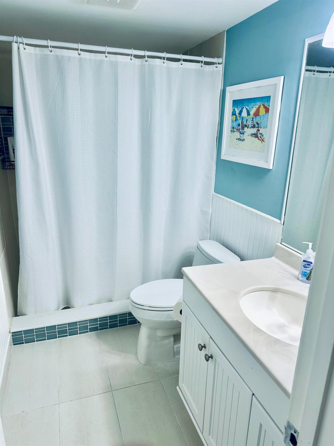JUNO SHORES RESORT CONDO - Residential Lease
