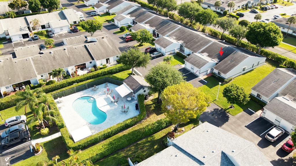 ARBOURS II OF THE PALM BEACHES CONDO - Residential